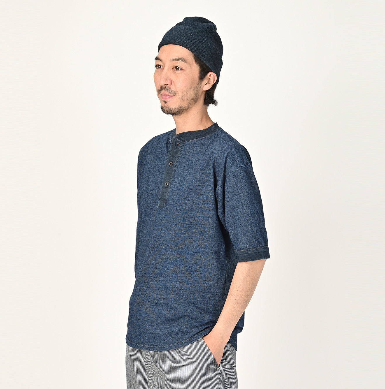 Indigo 908 Henley Short Sleeve T-shirt Distressed