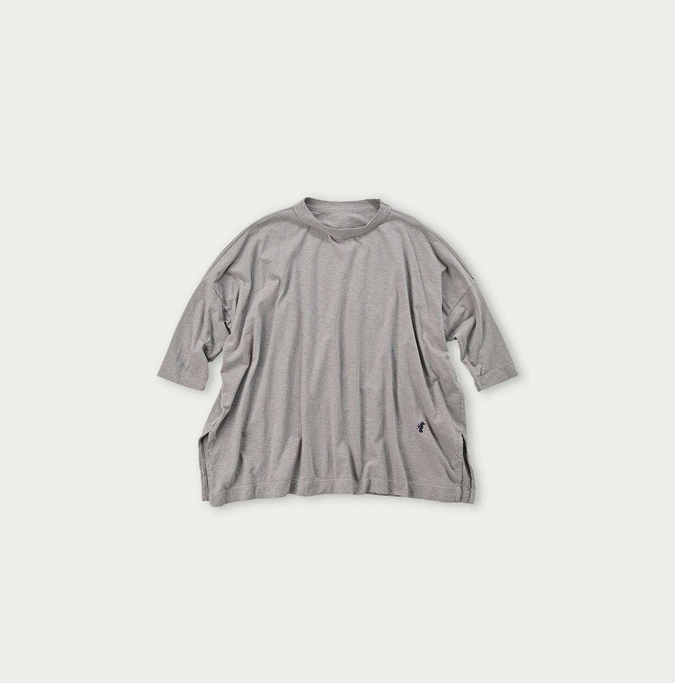 大开叉 45 色 T 恤