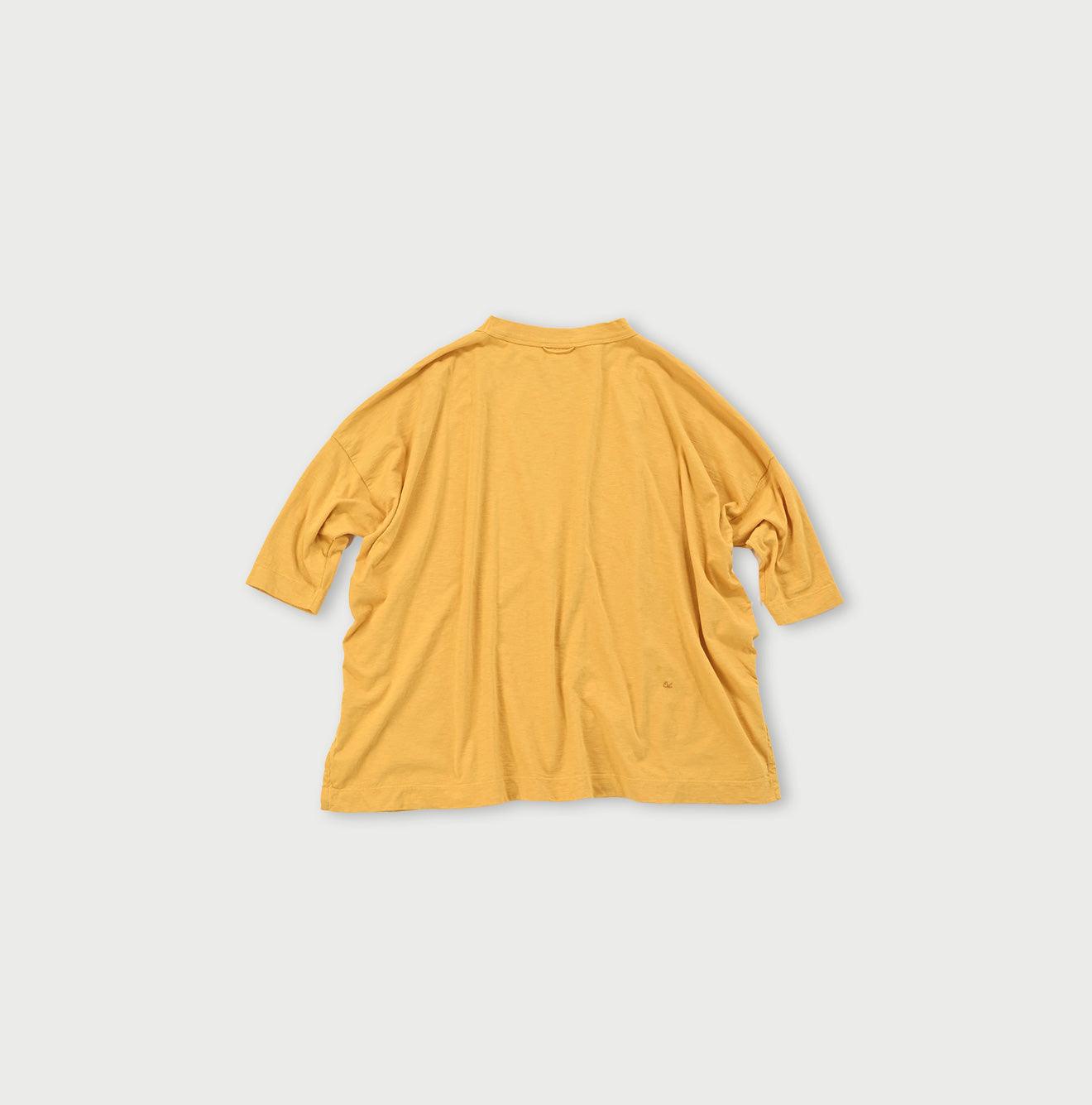 Big Slit 45 Colors T-shirt