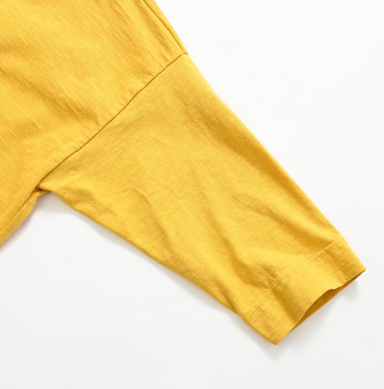Big Slit 45 Colors T-shirt