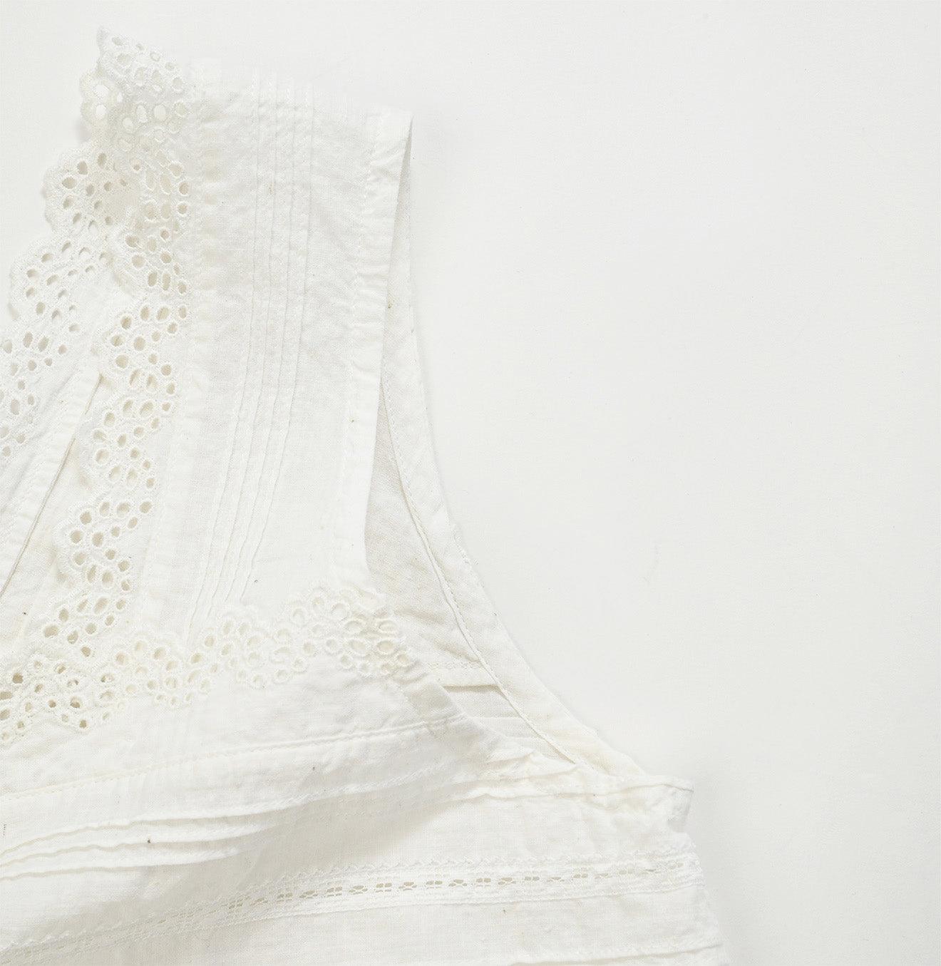Khadi Lace de Sleeveless Top