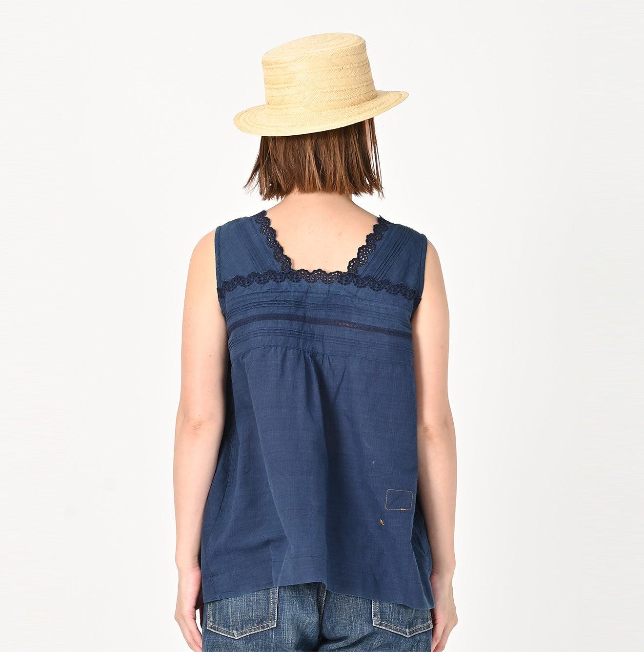 Ai Indigo Khadi Lace de Sleeveless Top