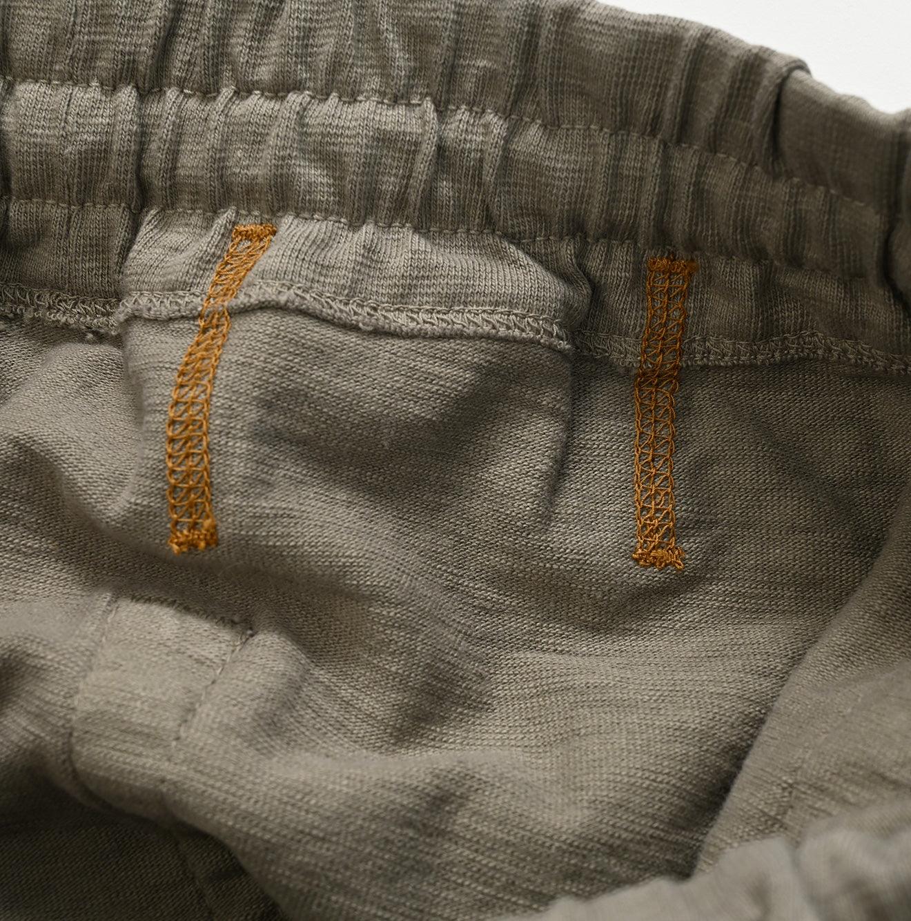 908 Dekoboko Tenjiku Sweatpants