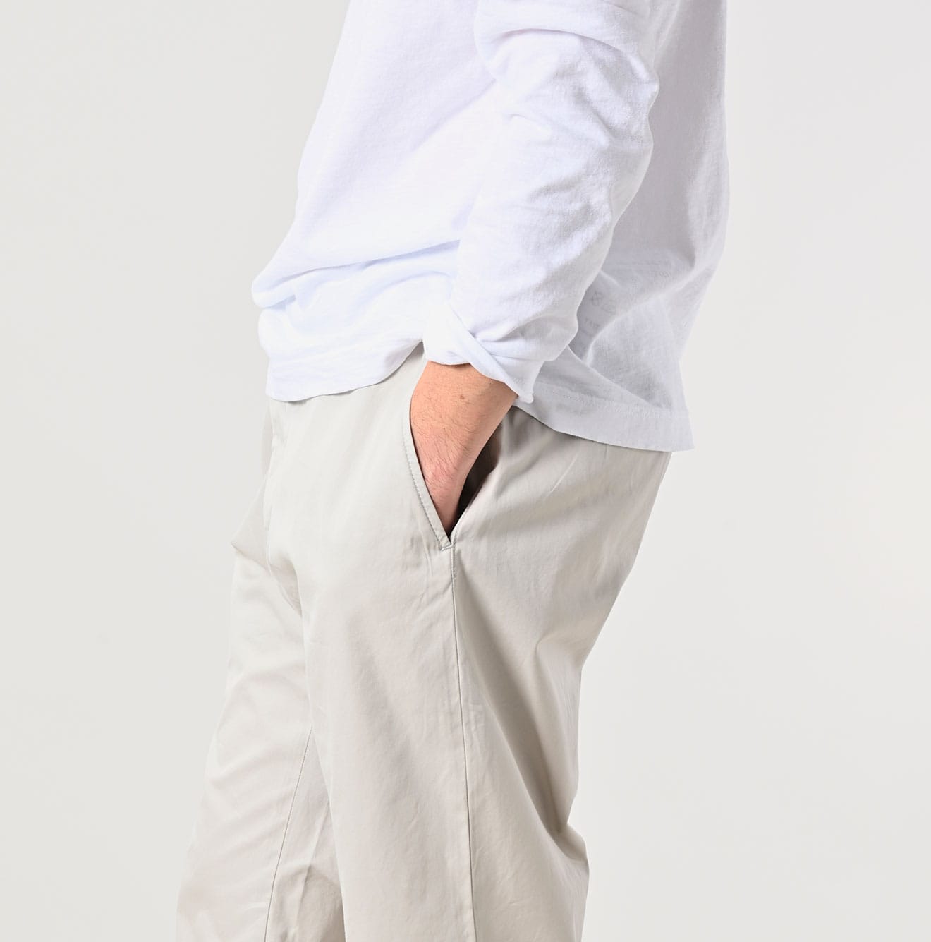 Light Gabardine Easy Slacks Men - 45R by 45rpm studio