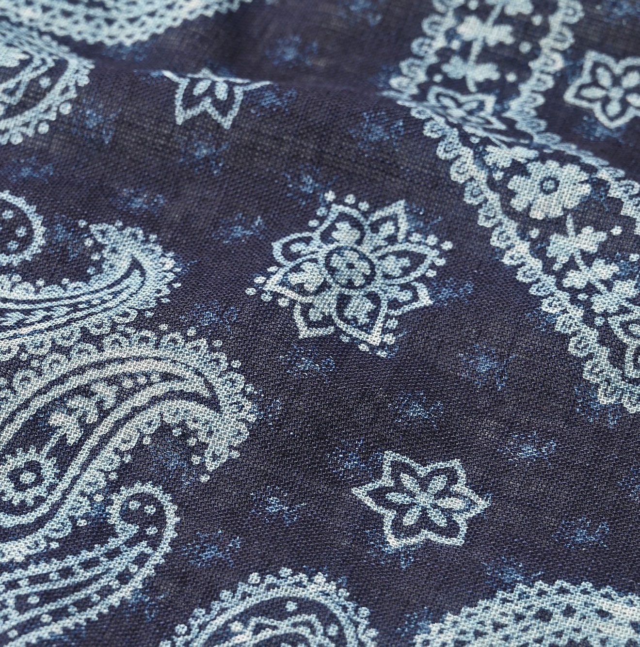 45R Indigo Gauze Paisley Bandana