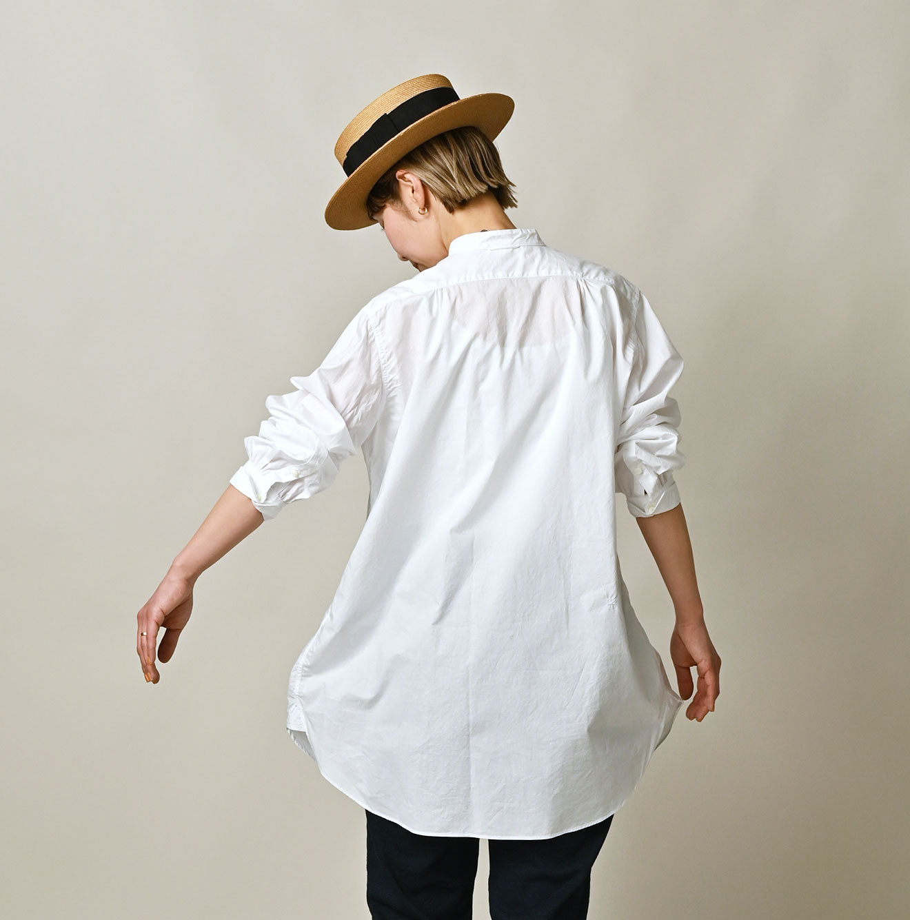 45R Batiste 908 Tuck Stand Collar Shirt (White) - Image 5
