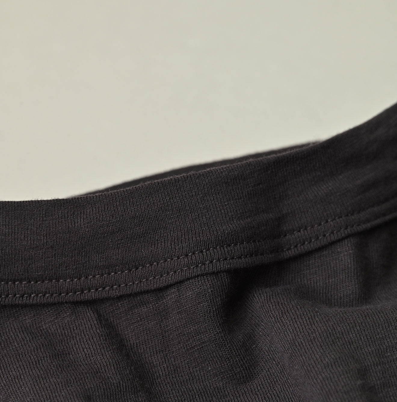 45R Big Slit T-shirt - Image 12