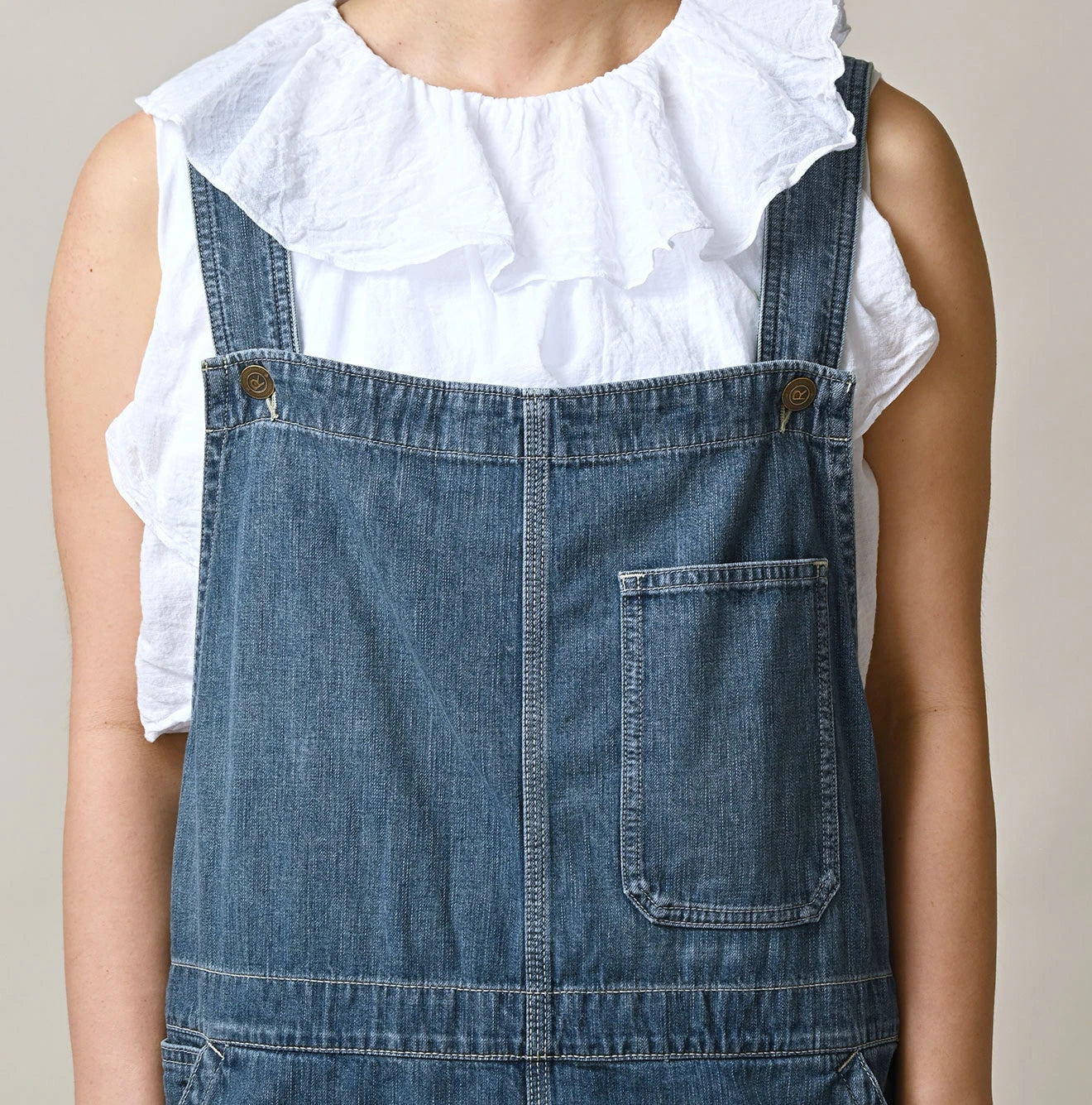 45R Mugihiko Denim Over Skirt Tan - Image 5