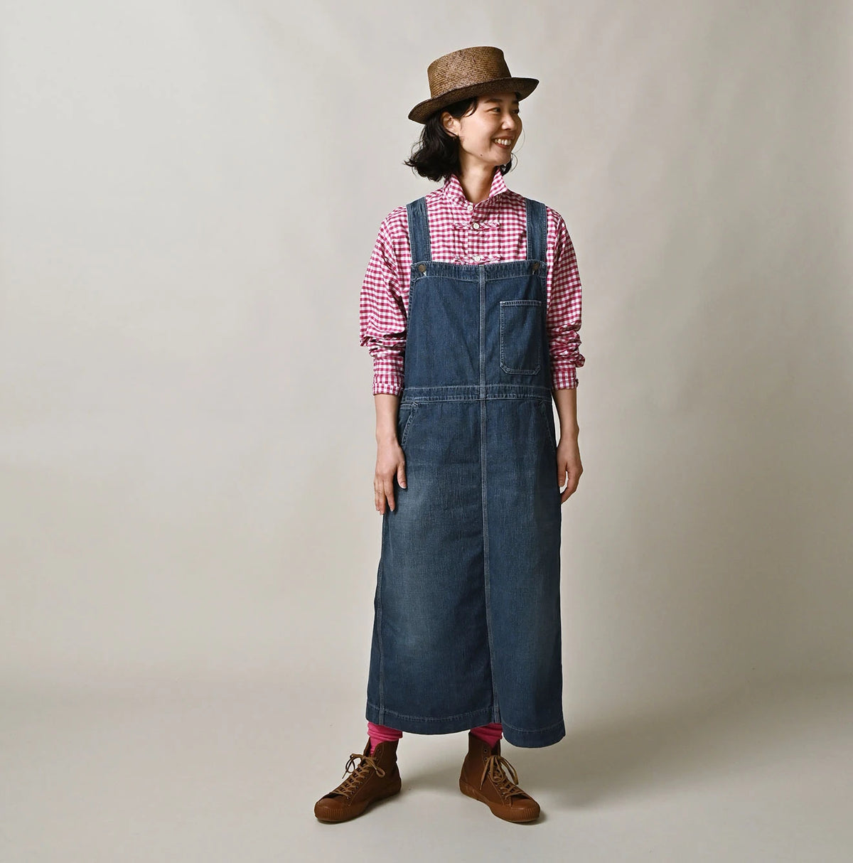 45R Mugihiko Denim Over Skirt Zyu