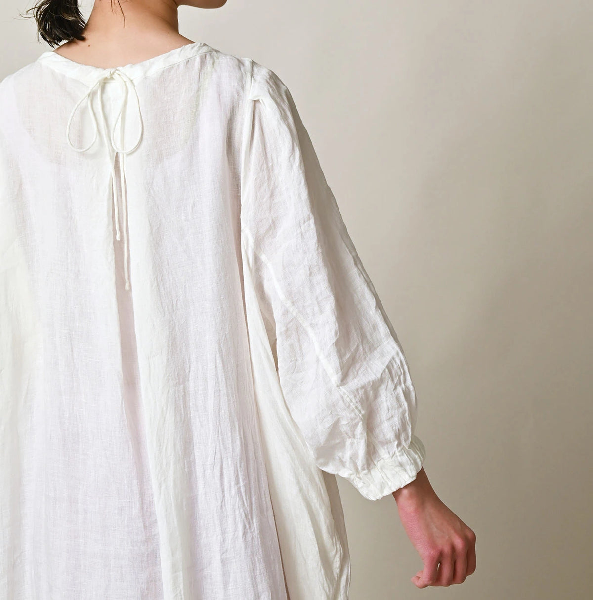 45R Linen Tuck Dress
