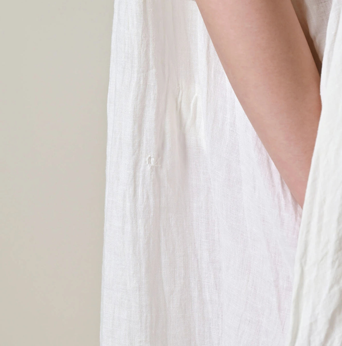 45R Linen Tuck Dress