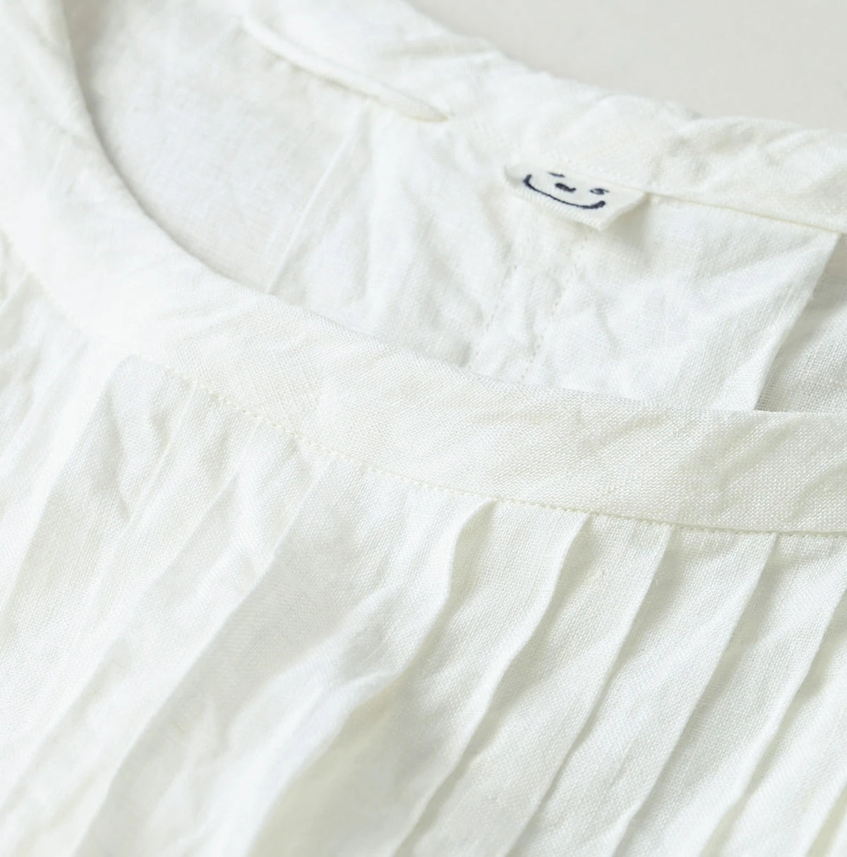 45R Linen Tuck Dress