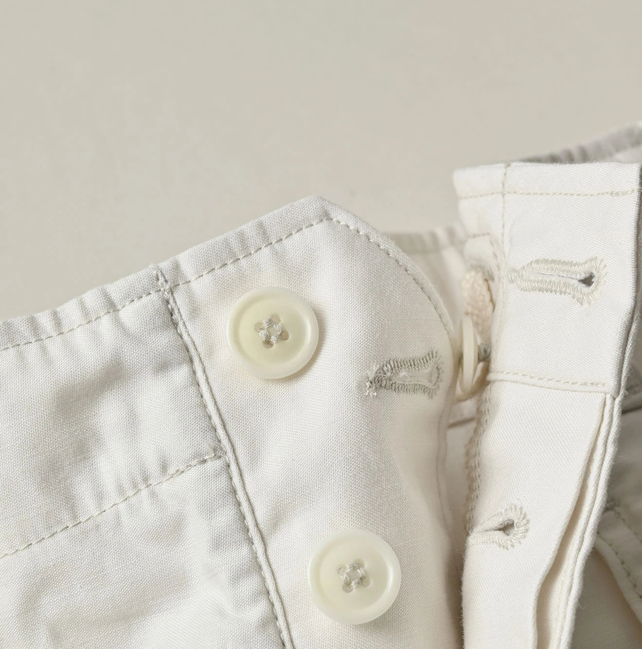 45R Back Sateen 908 Baker Shorts - Image 18