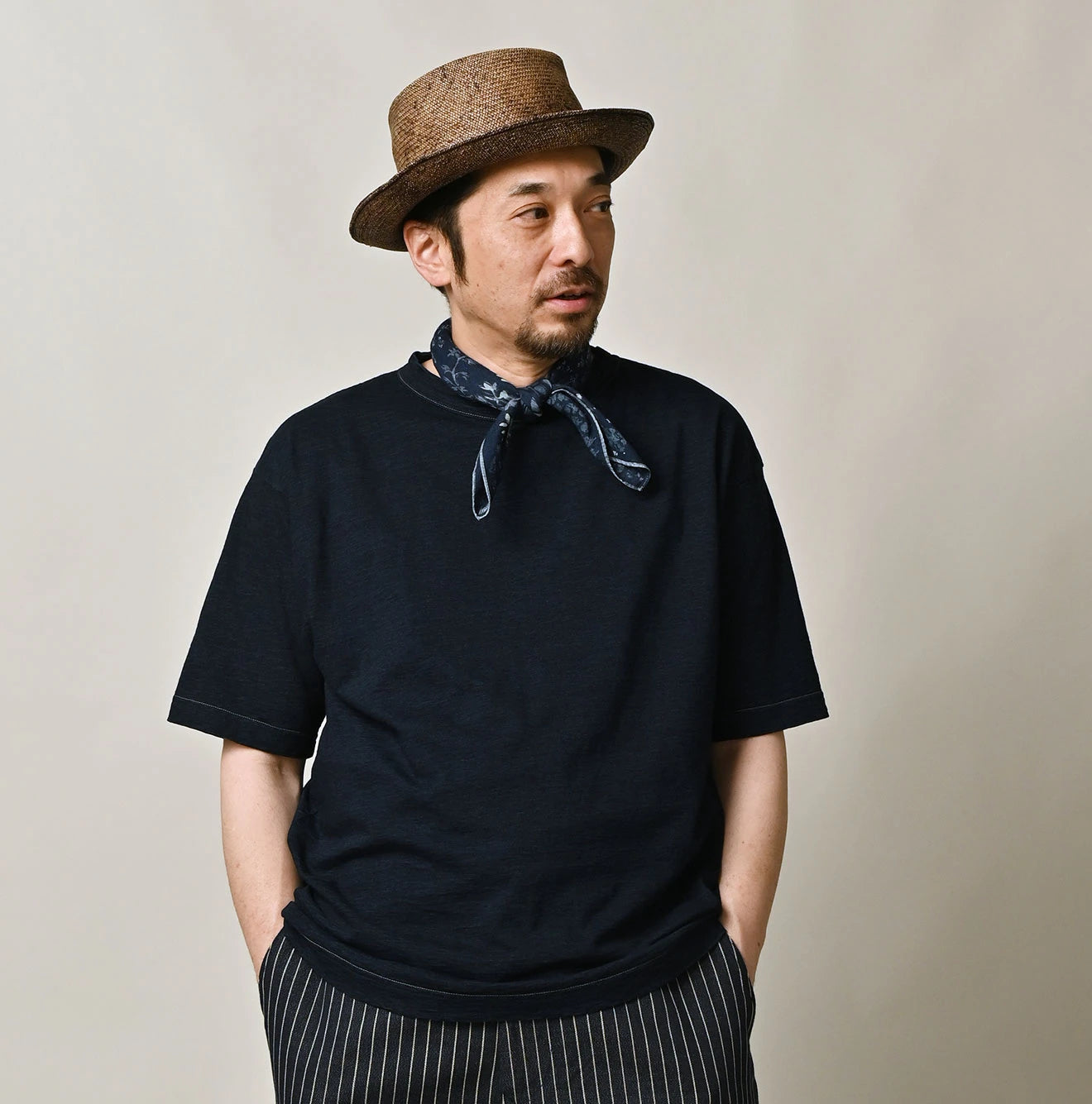 45R コサージュの45星Tシャツ（インディゴ） ¥24,200 45R（フォーティファイブアール）の「コサージュの45星Tシャツ