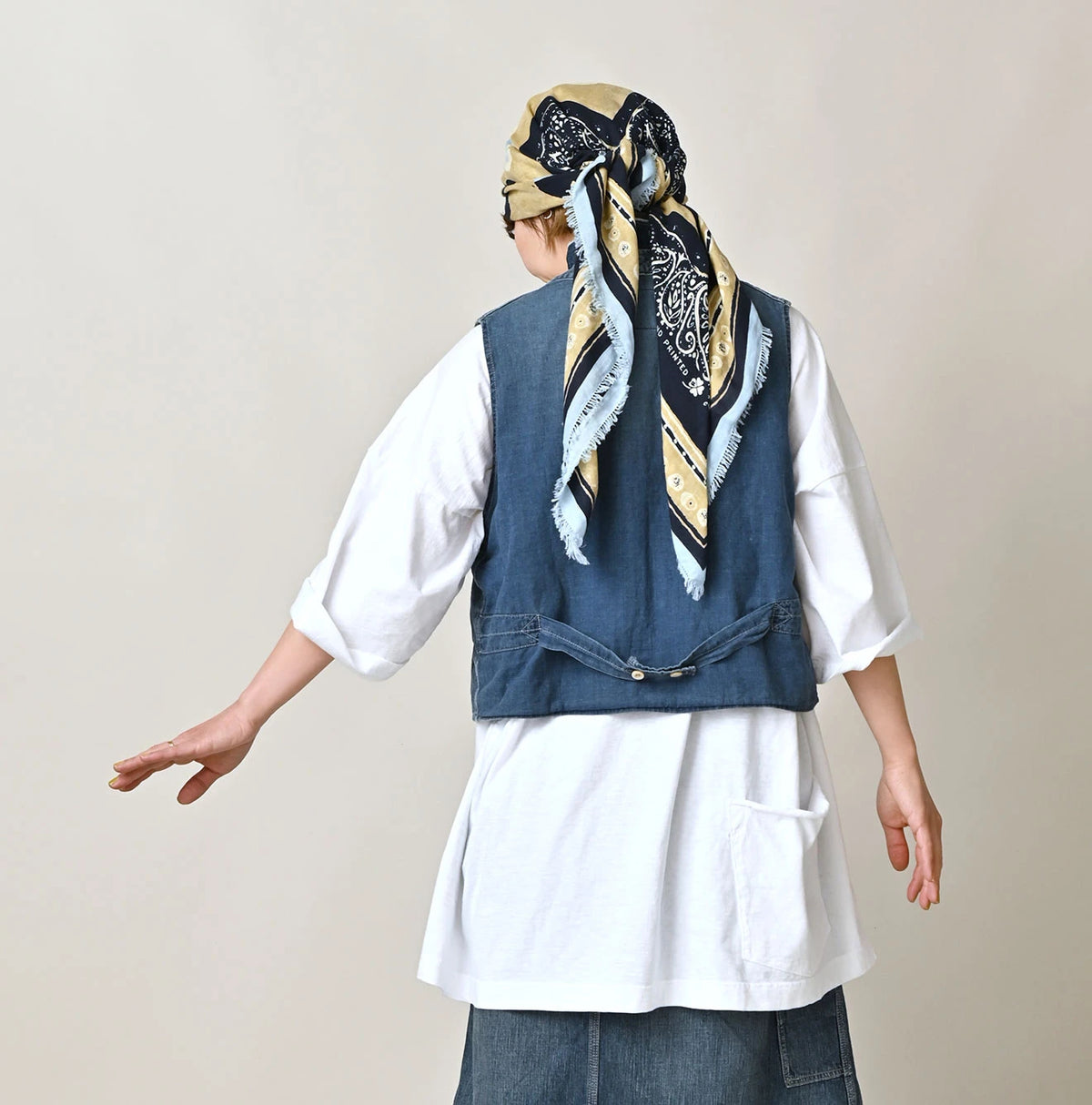 45R Ocean 908 Short Sleeve T-Shirt (White Size 9.8)