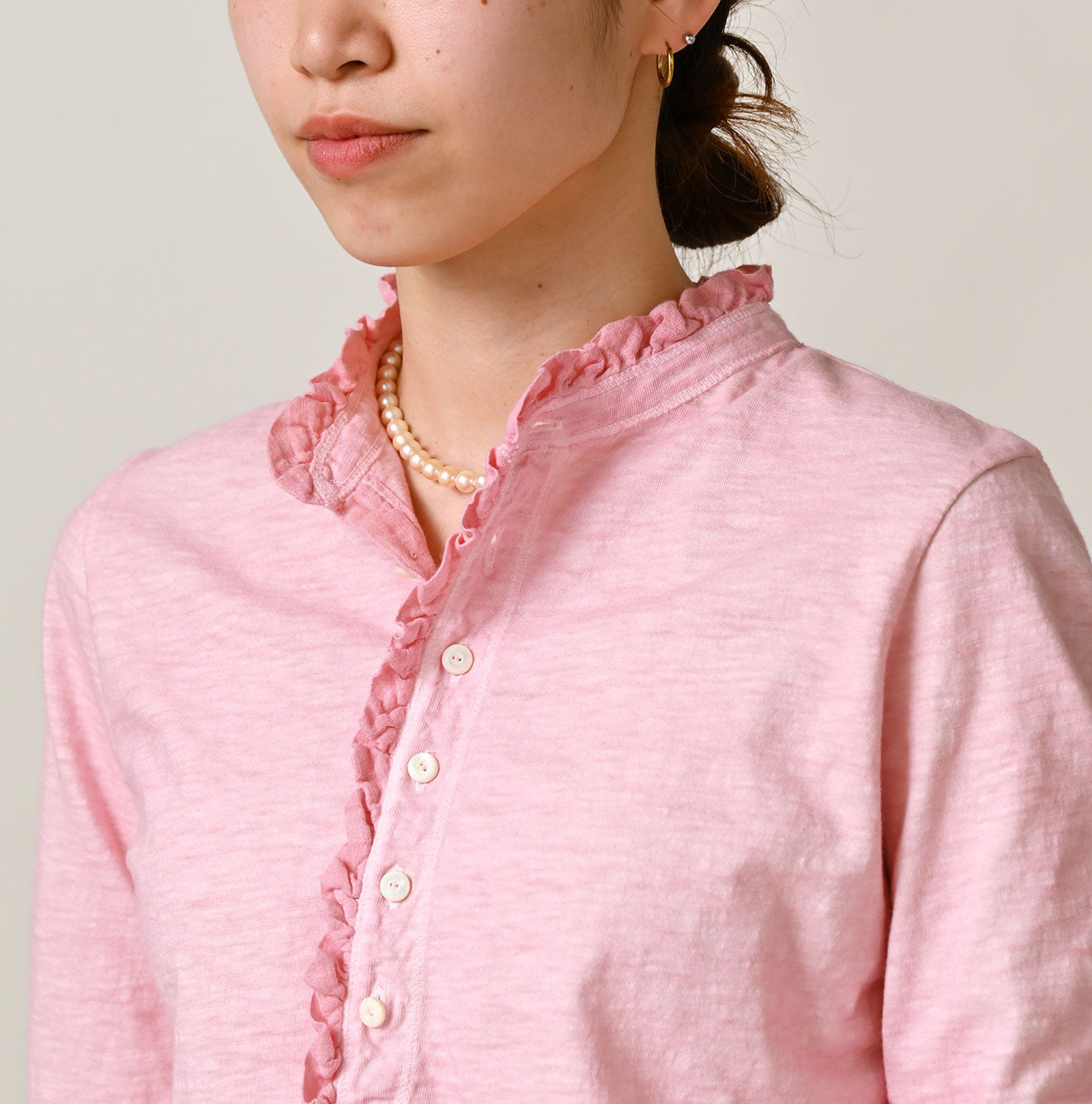 45R Frilled Square Henley (Botanical-dyed) - Image 9