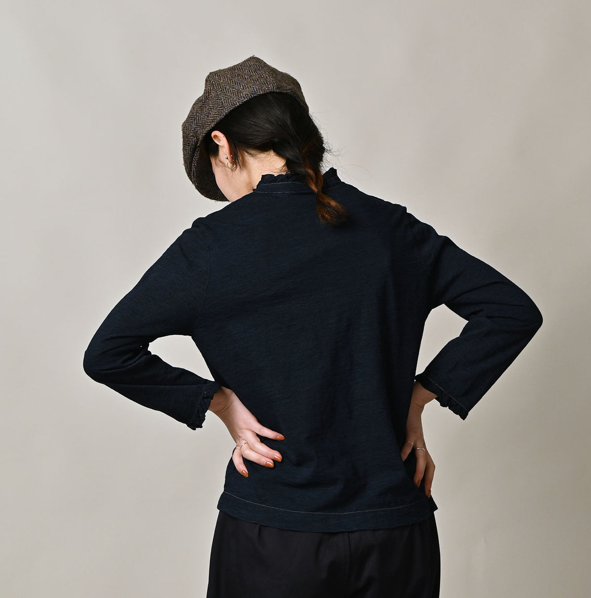 45R Indigo Frilled Square Henley