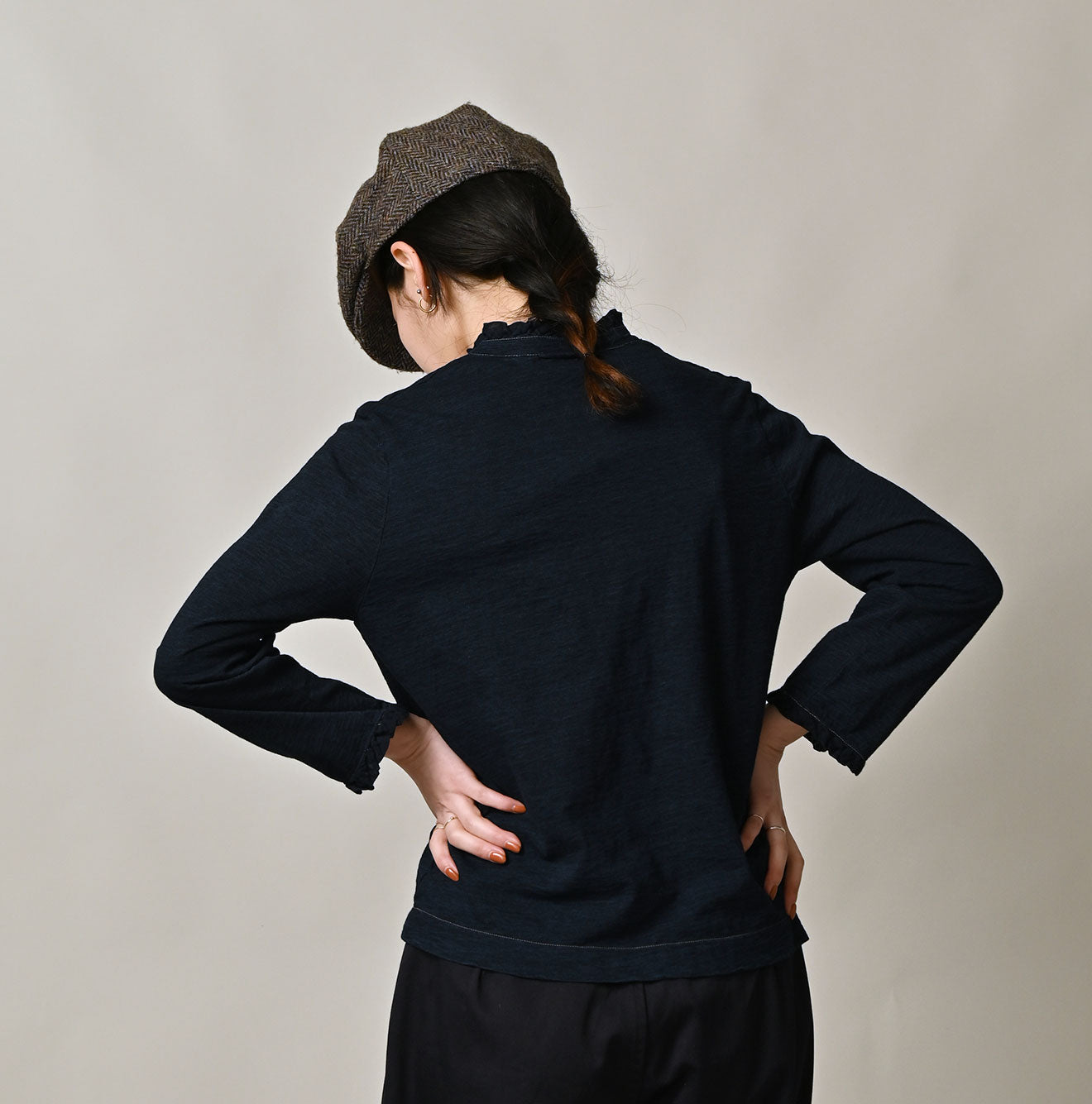 45R Indigo Frilled Square Henley - Image 8