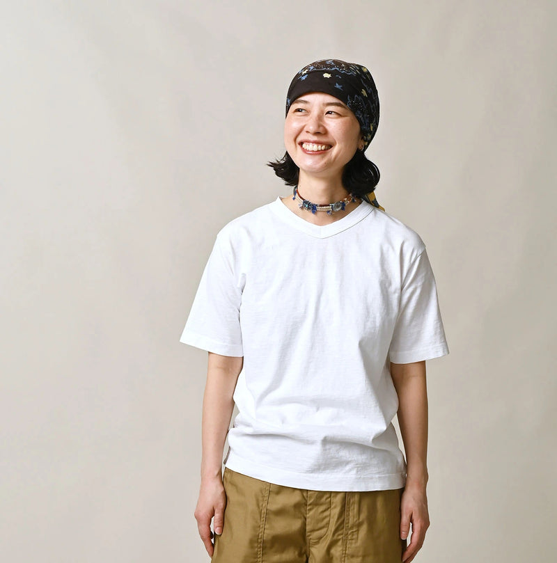 45R V-Neck 908 T-shirt (White) - Image 4