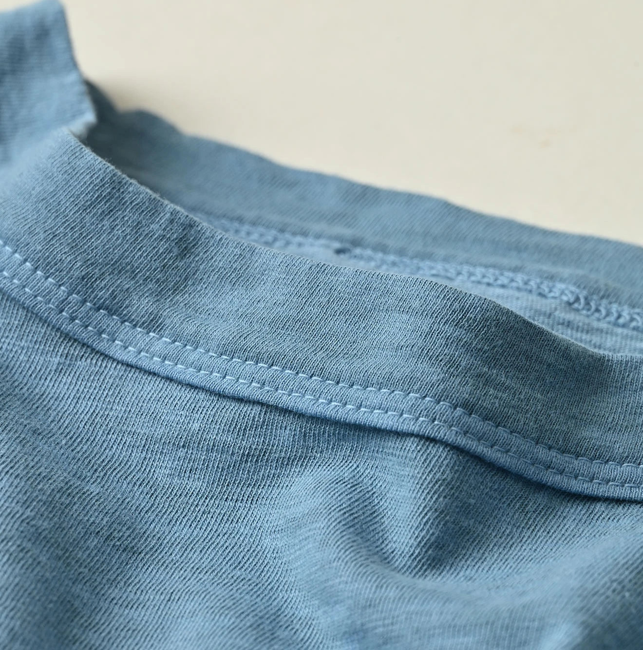 45R Gathered M T-shirt - Image 17