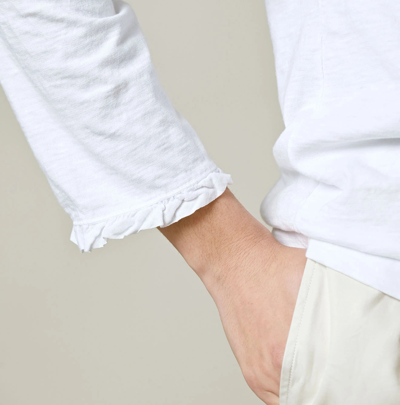 45R Frilled Square Cardigan (White) - Image 8