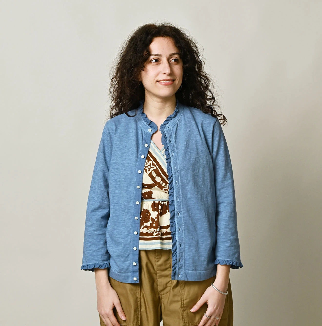 45R Frilled Square Cardigan (Plant-Based Dye) - Image 11