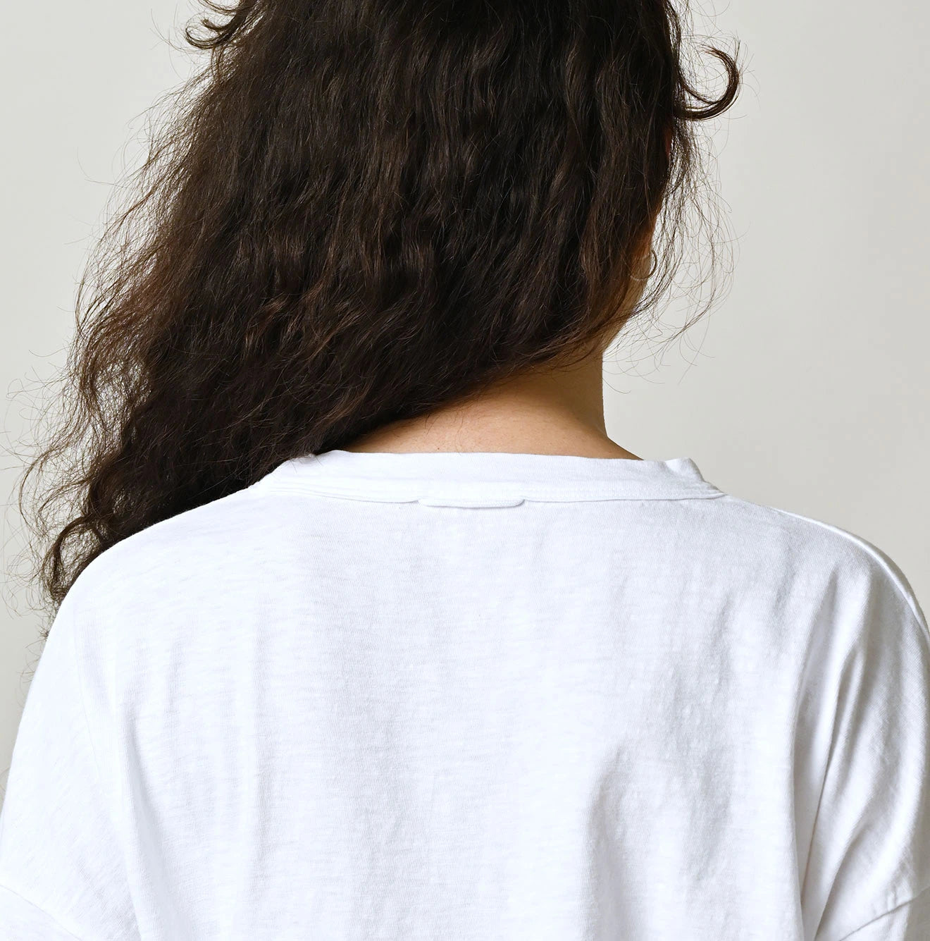 45R Futura Logo T-shirt - Image 9