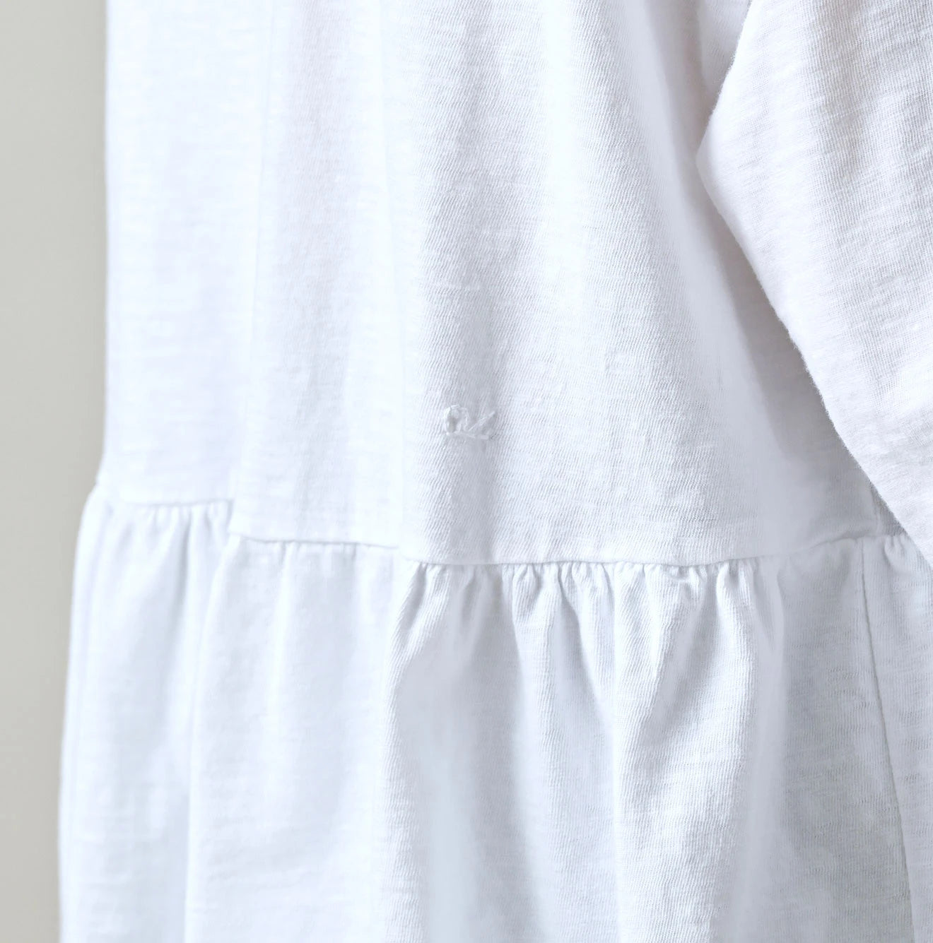 45R Futura Logo T-shirt - Image 10
