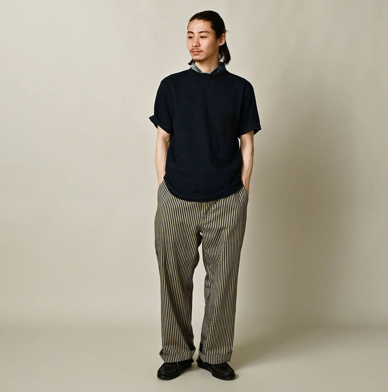 45R Indigo Cleric Arch Logo T-shirt - Image 3