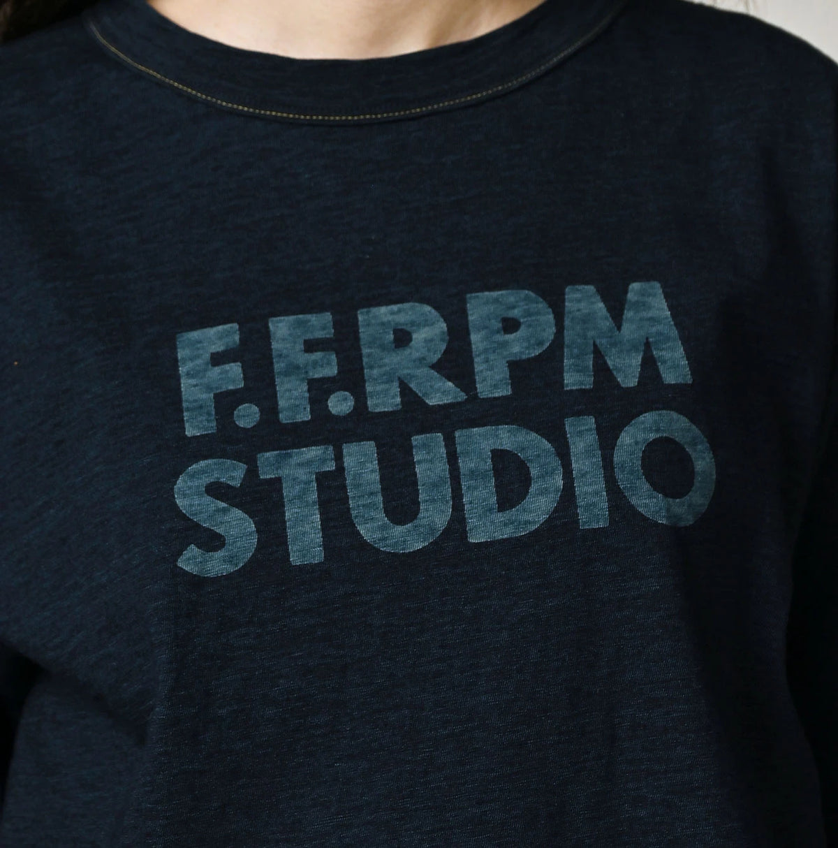 45R Indigo Bold Logo 908 Ocean T-shirt