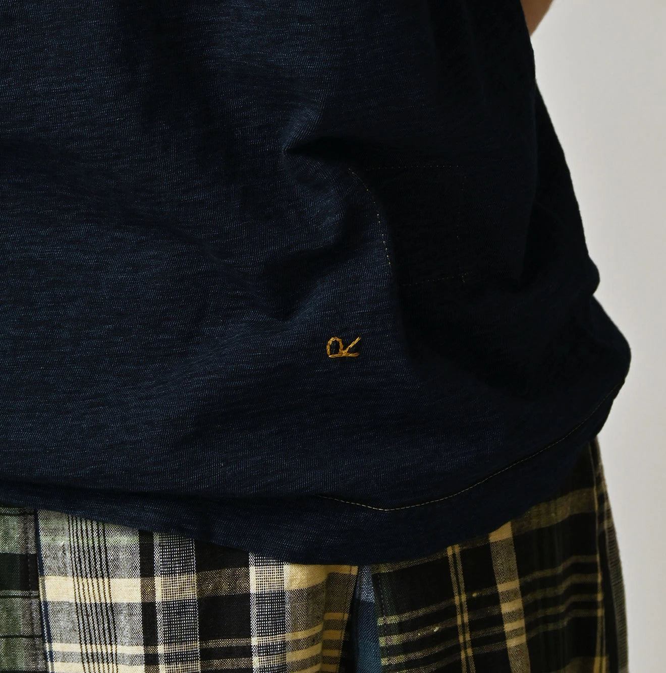45R Indigo Bold Logo 908 Ocean T-shirt - Image 14