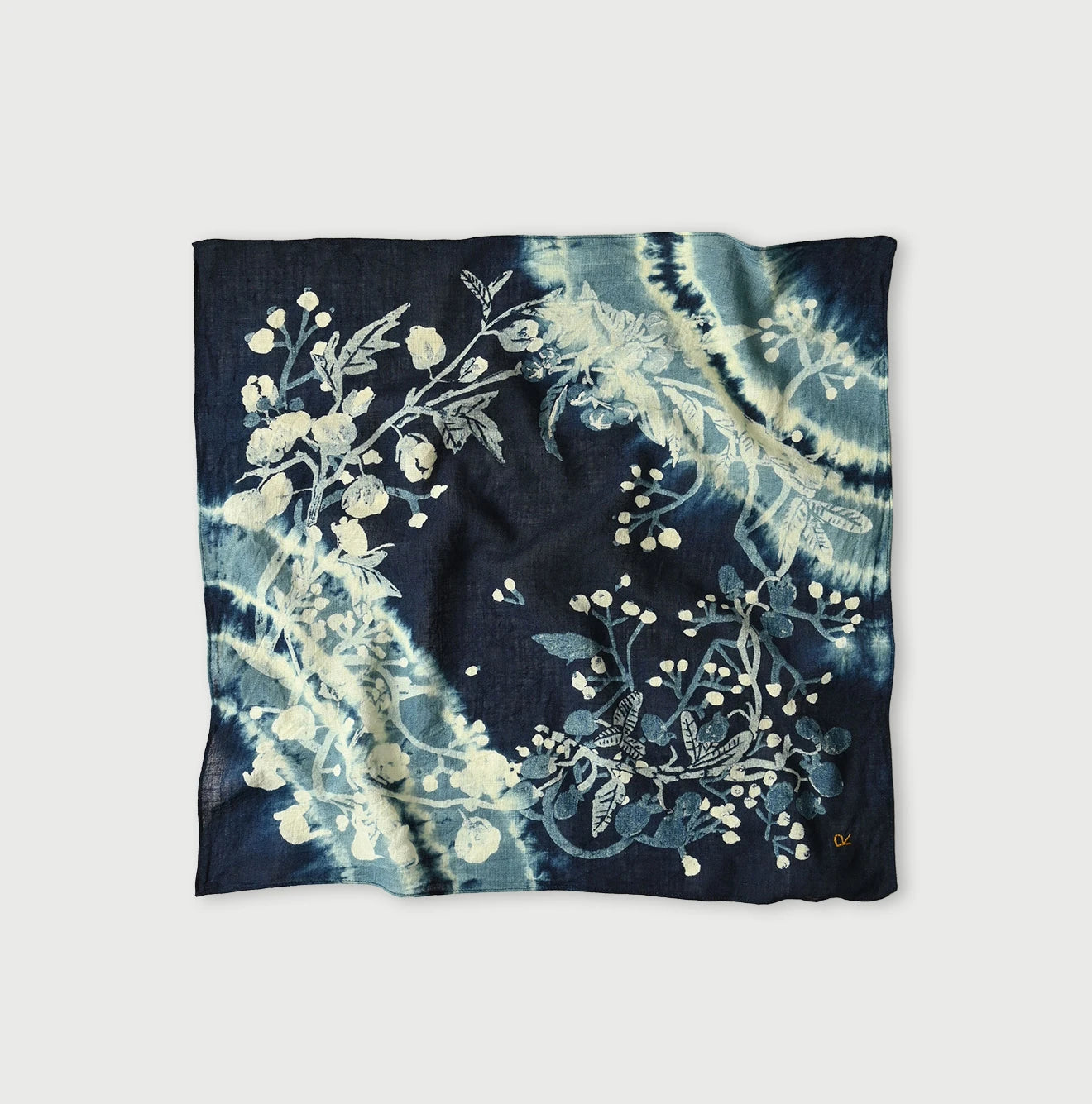 Indigo Gauze Floral Arashi Bandana | 45R Official Online Store