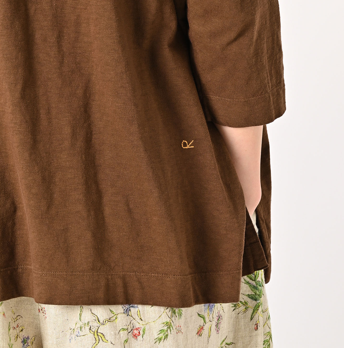 45R Big Slit T-shirt
