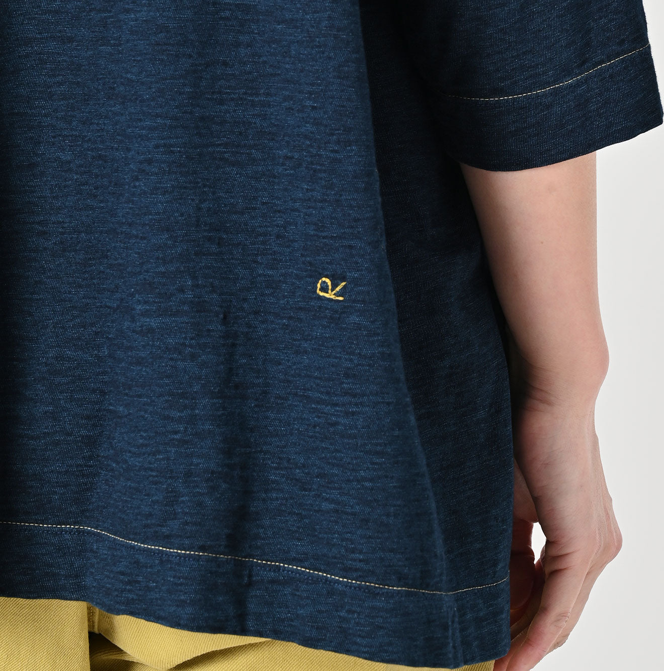 45R Indigo Big Slit T-shirt
