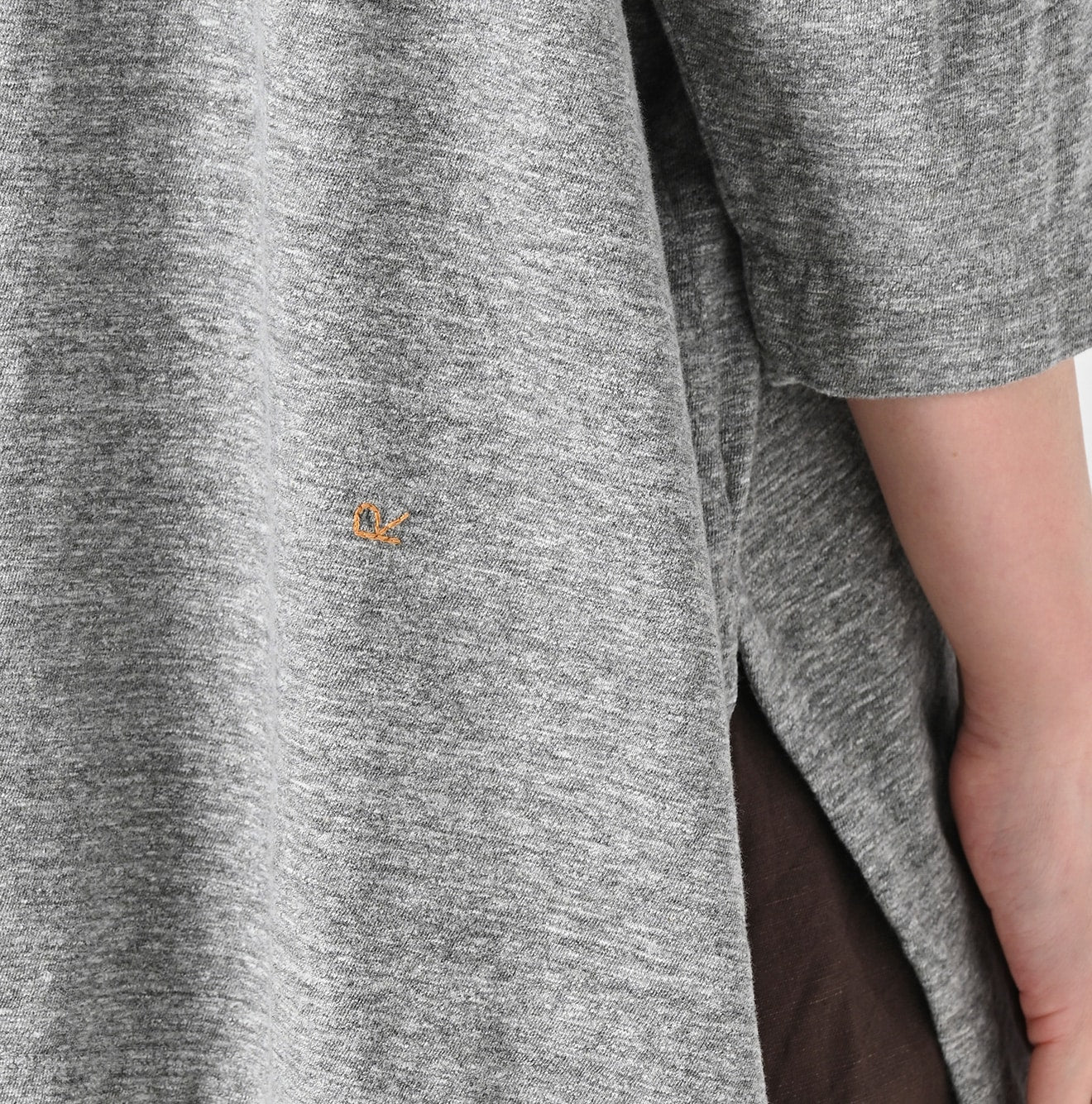 45R Best in Bloom Big Slit T-shirt (Top-dyed)