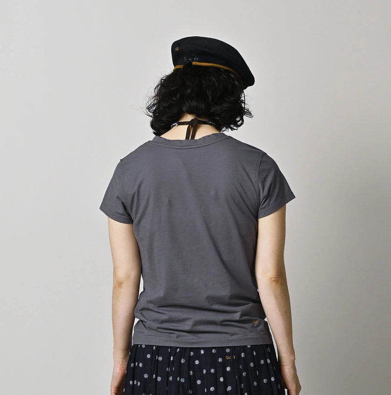 45R Supima Lightweight V-Neck T-Shirt - Image 9