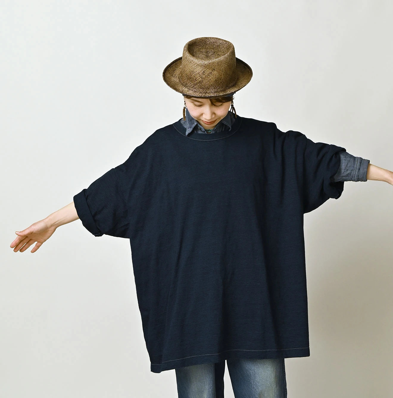 45R SIZE 9.8 | Indigo Ocean 908 Short Sleeve T-shirt - Image 4