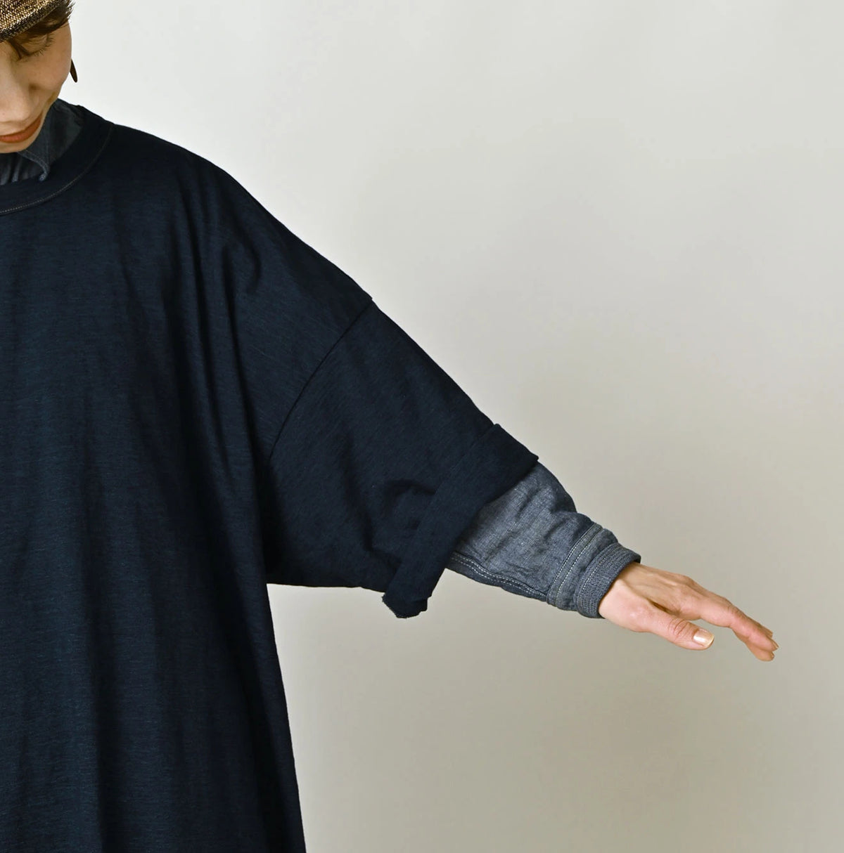 45R SIZE 9.8 | Indigo Ocean 908 Short Sleeve T-shirt