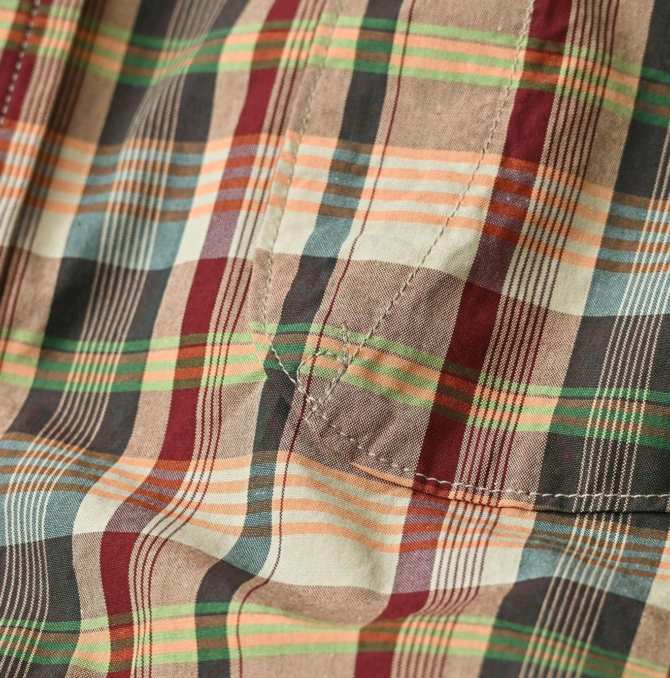 45R Broadcloth Madras 908 Loafer Shirt - Image 21