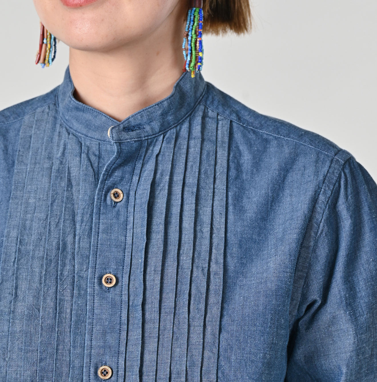 45R Indigo Khadi Ox 908 Pintuck Stand Collar Shirt - Image 10