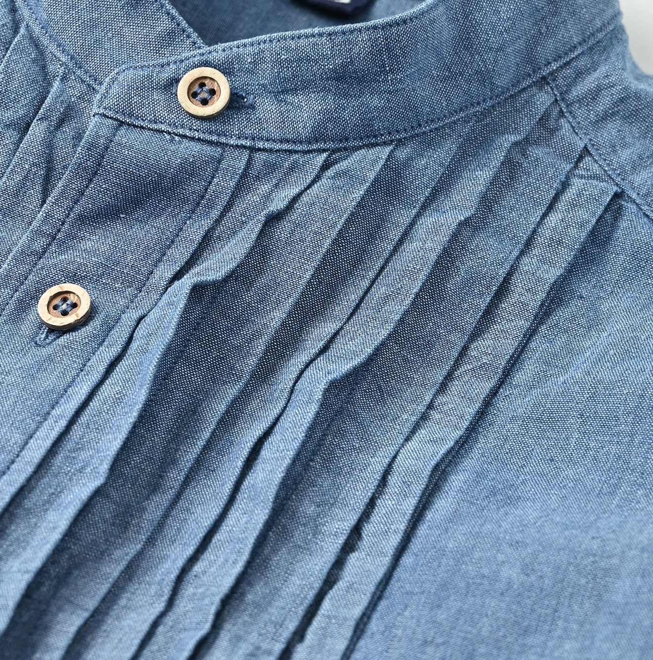 45R Indigo Khadi Ox 908 Pintuck Stand Collar Shirt - Image 16