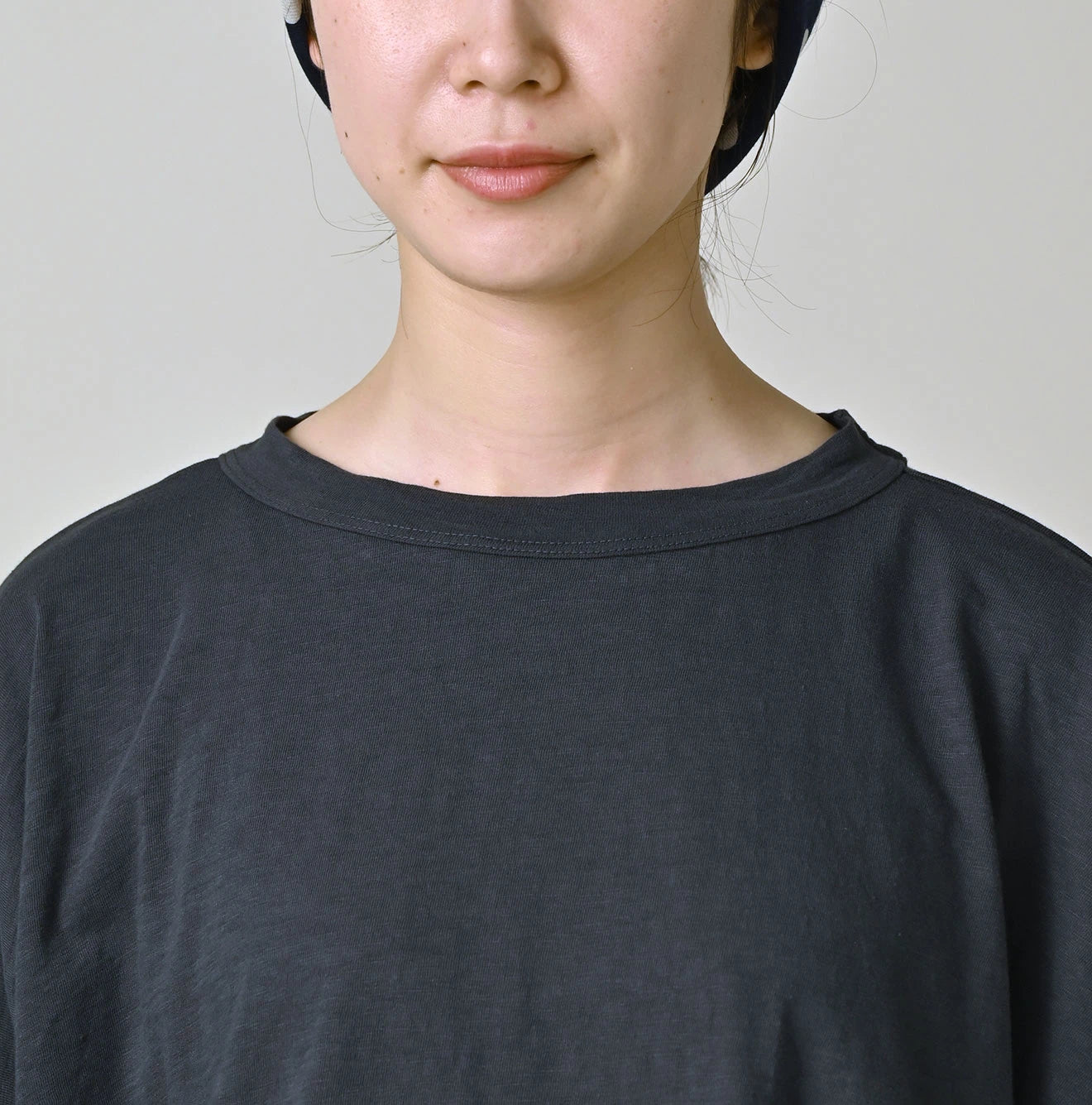 45R Big Slit T-shirt - Image 10