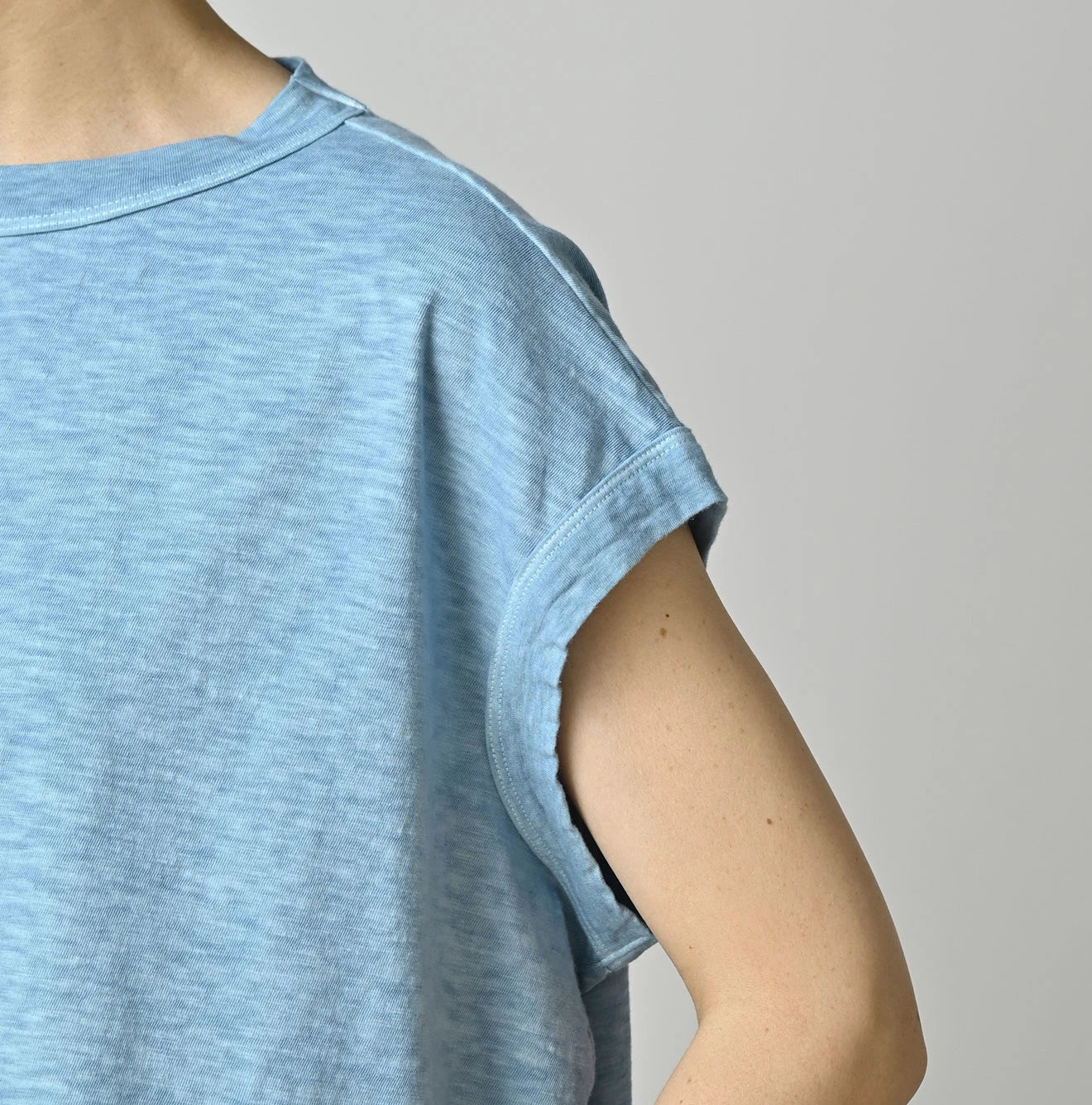 45R Tenjiku M-Camisole (Plant-Based Dyed) - Image 9