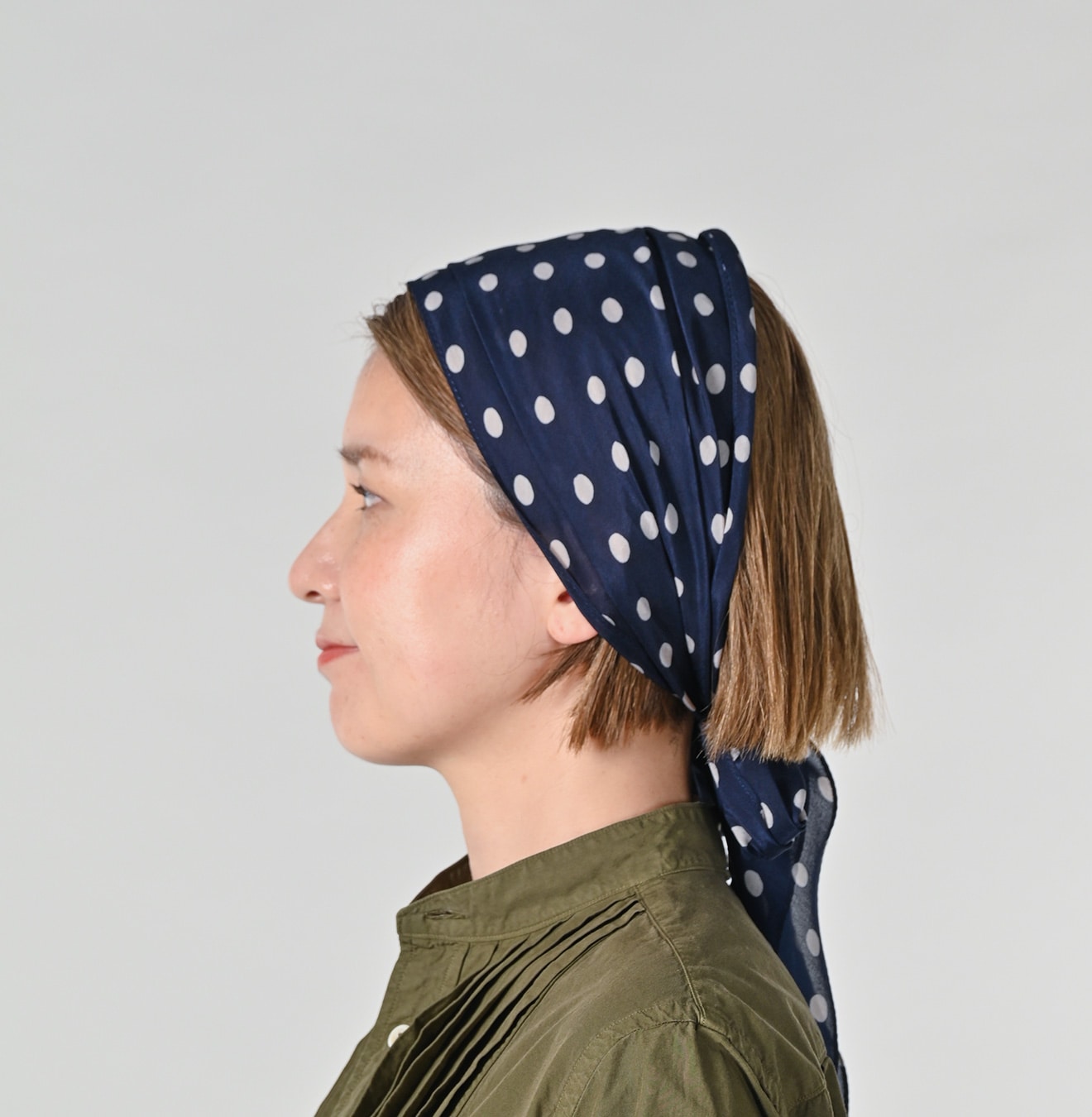 45R Dots Wakame Scarf