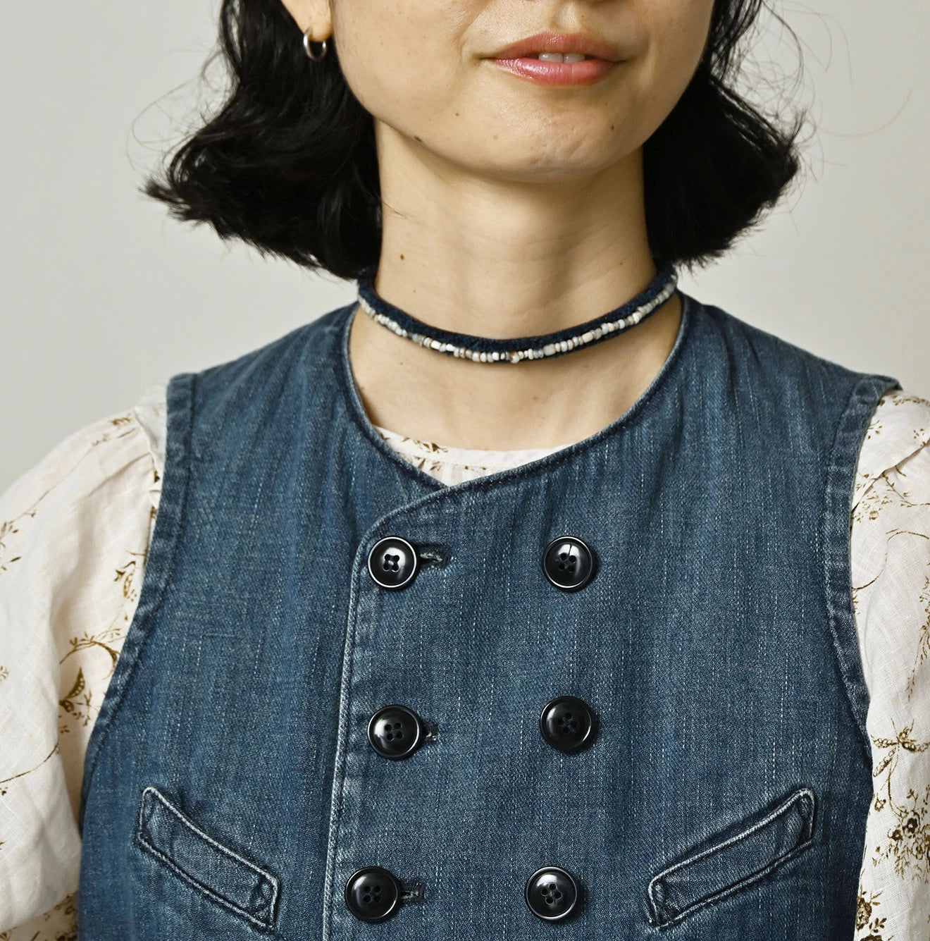 45R 45 Petite Denim Vest Distressed - Image 6