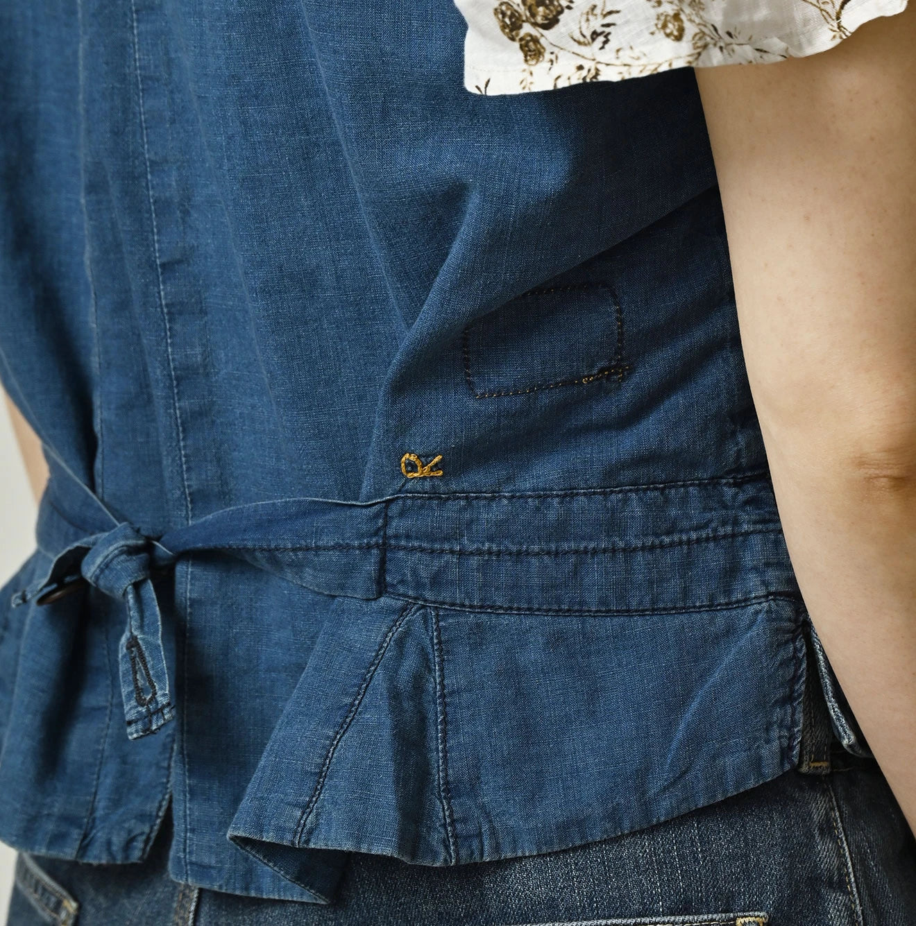 45R 45 Petite Denim Vest Distressed - Image 11