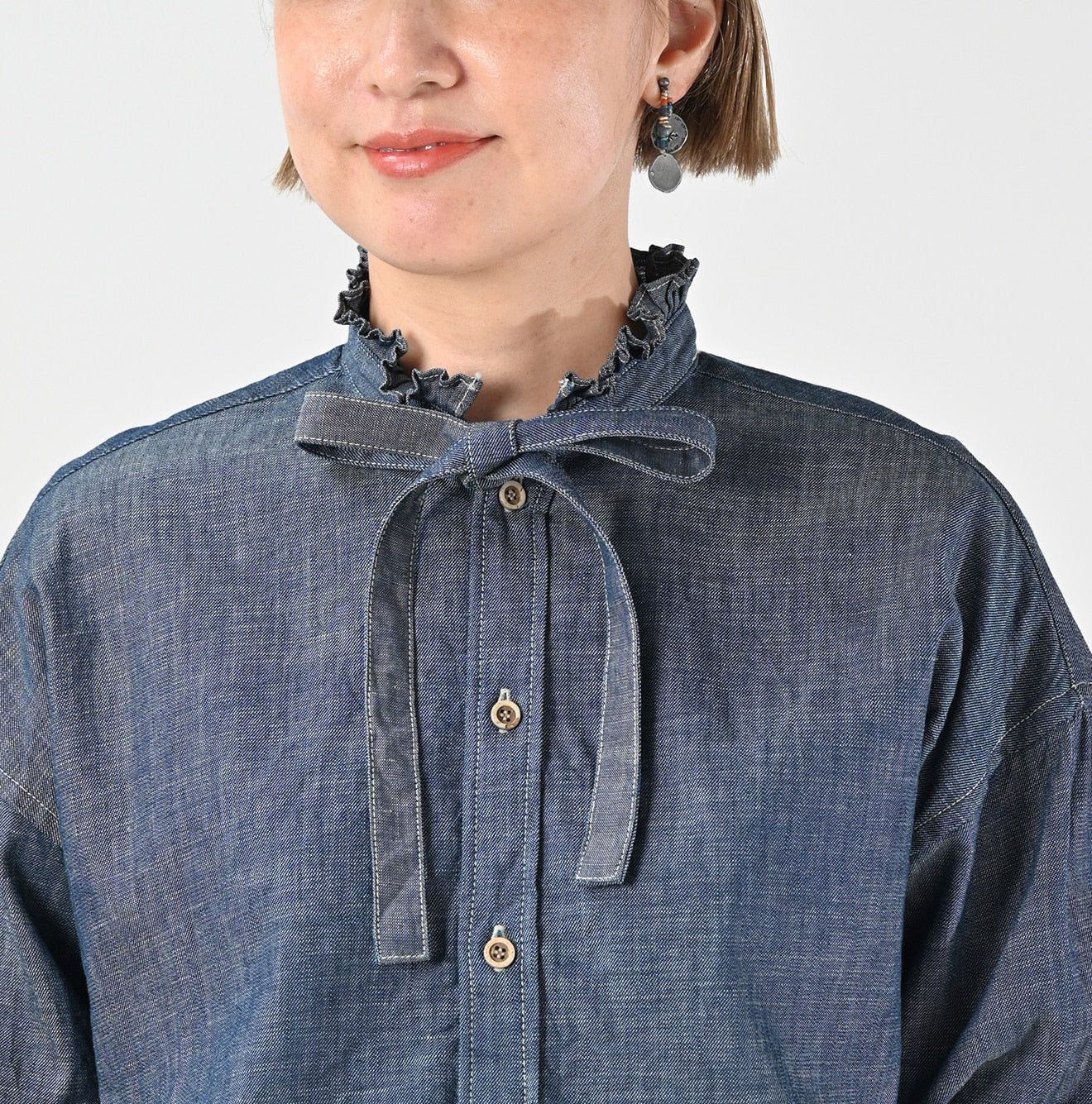 45R Indigo Dungaree Denim Bow Tie Coupe Shirt Nou - Image 6