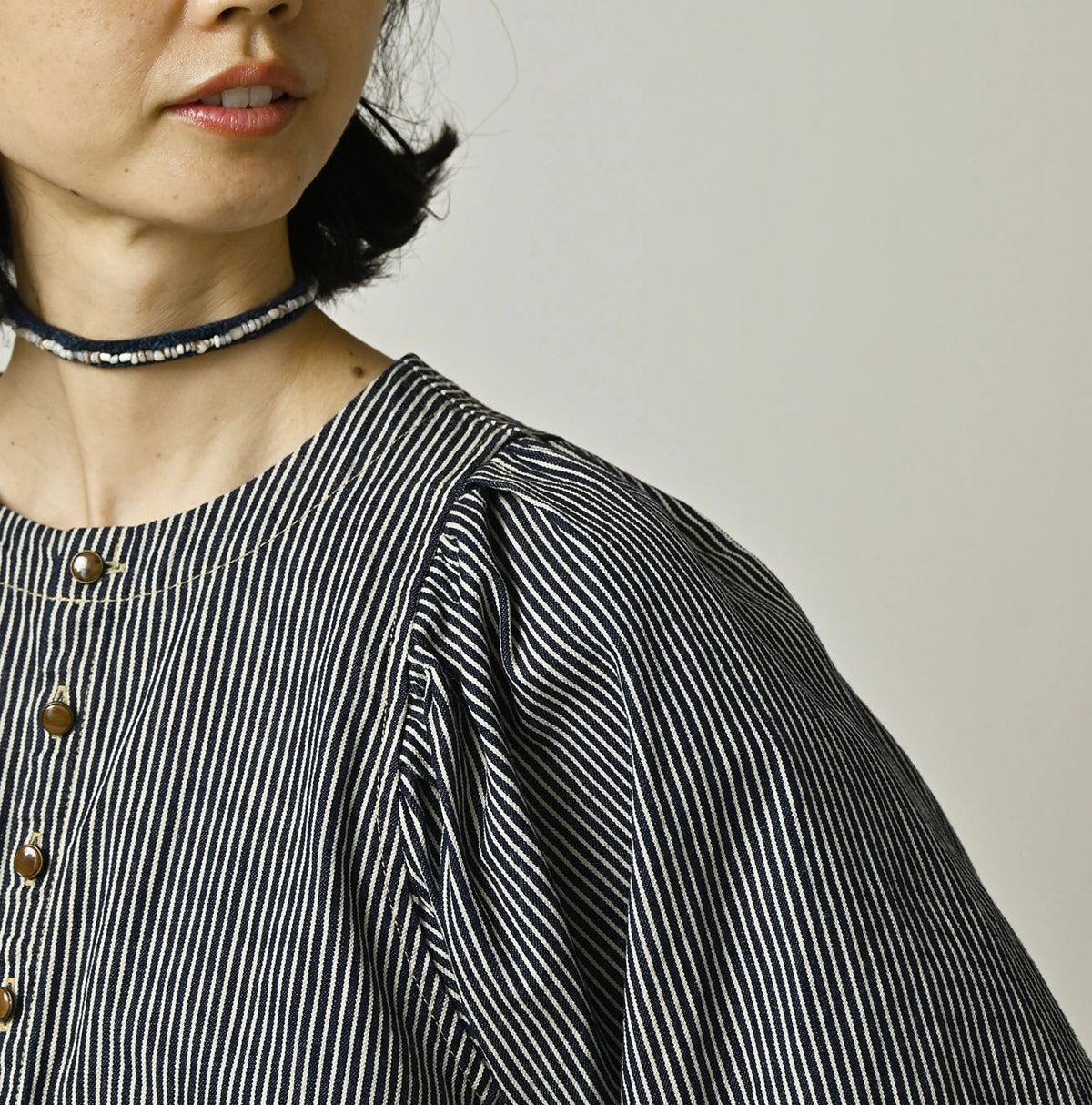 45R Komugi Denim Puff Blouse