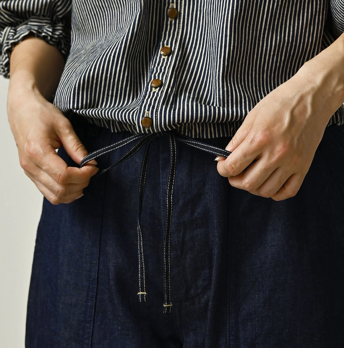 45R Komugi Denim Puff Blouse