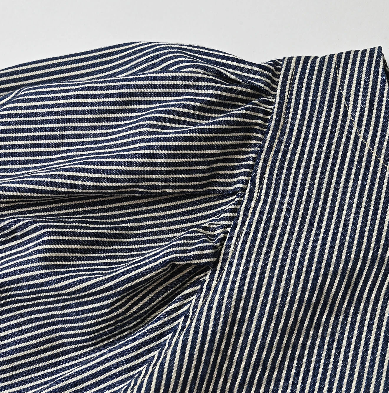 45R Komugi Denim Puff Blouse - Image 16